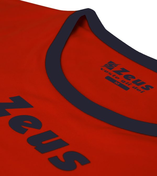 kit sticker zeus completino blu rosso manica corta girocollo logo centrale sul petto e pantaloncini 100% Poliestere
